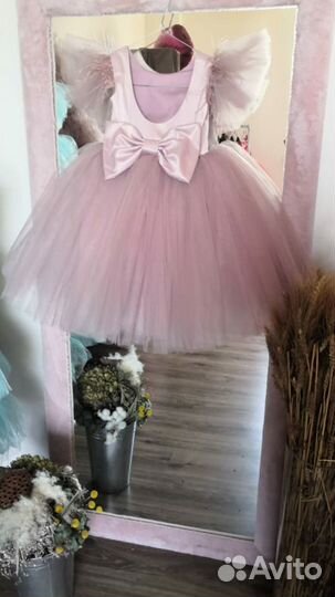 Новое нарядное детское платье на утренник