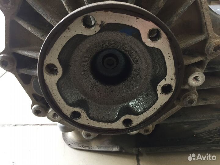 Задний редуктор audi A8 D3 quattro