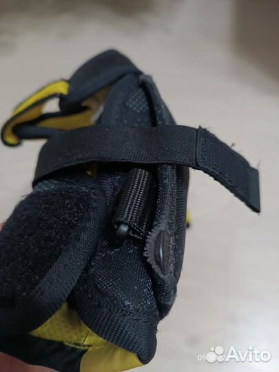 Налокотники хоккейные детские yth l