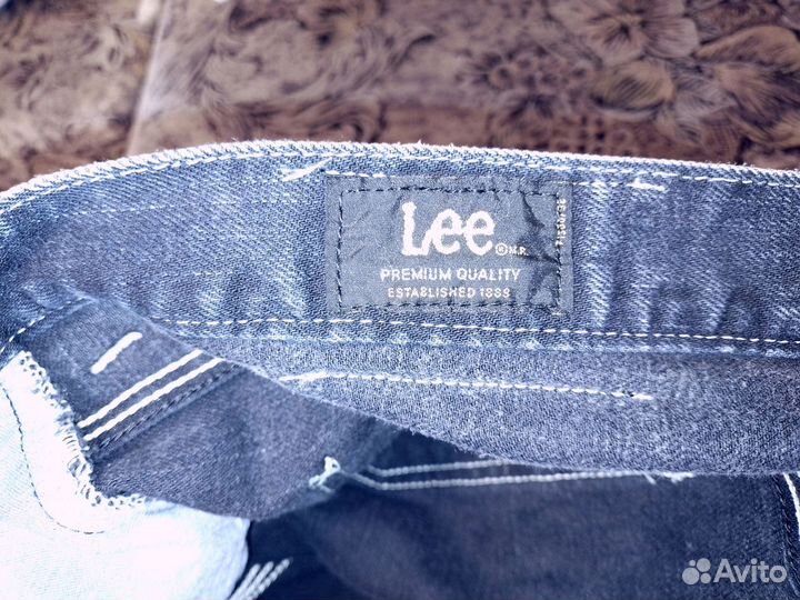 Джинсы мужскин LEE