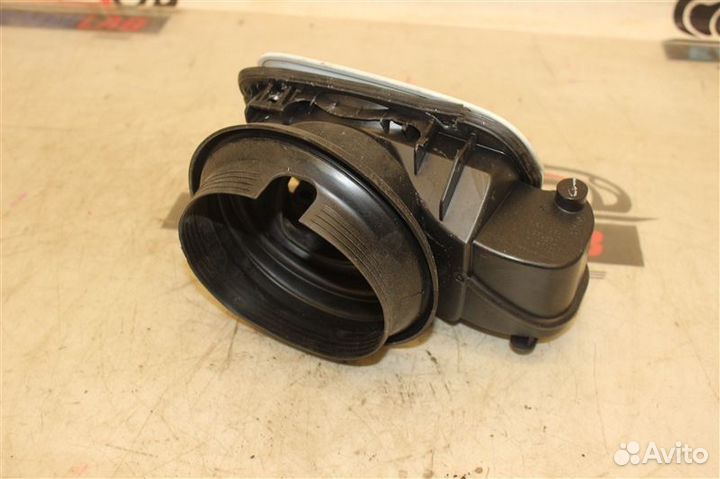 Лючок бензобака Bmw X5 E70 SAV N52B30AF 12.2009