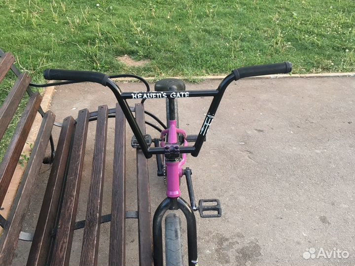 Трюковой велосипед BMX