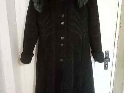 Пальто женское зимнее с капюшоном 44 46