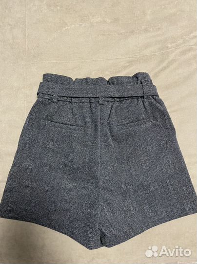 Теплые шорты 42 размер
