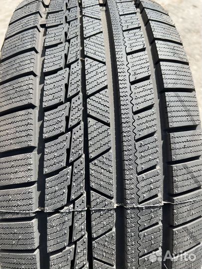 Sunwide Snowide 215/55 R17 152H