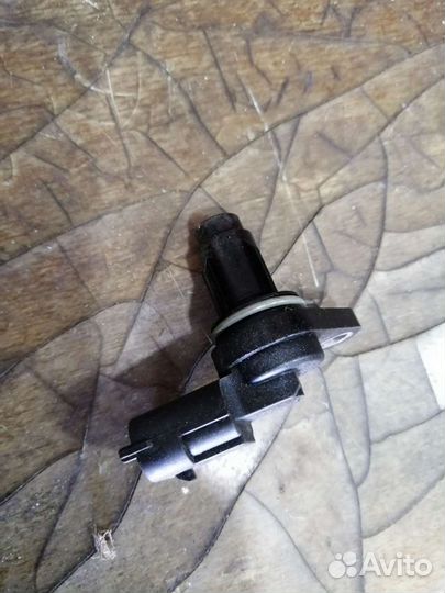 Датчик распредвала hyundai Kia 39350-2B000