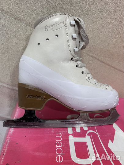 Фигурные коньки edea 195