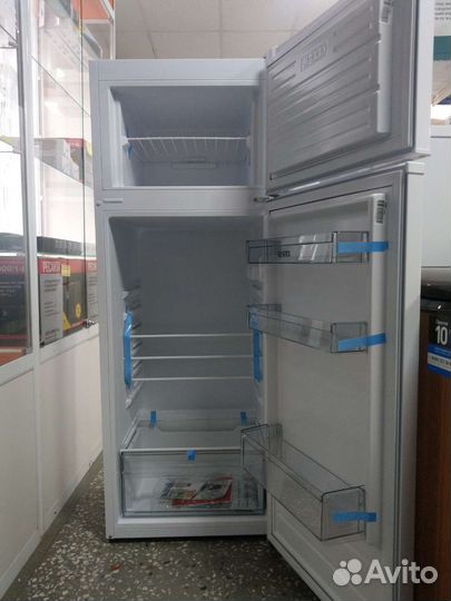 Холодильник новый