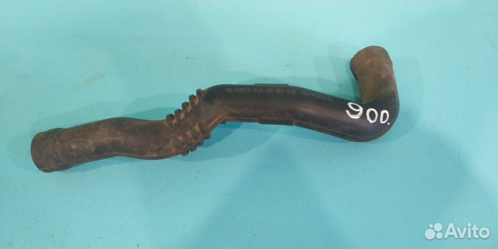 Патрубок воздушного фильтра Mercedes-Benz W221