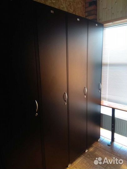 Шкаф для раздевалки