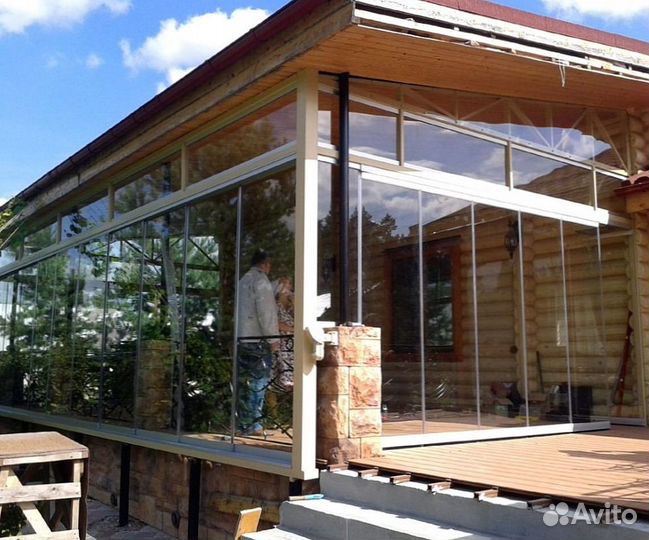 Безрамное (панорамное) остекление веранд