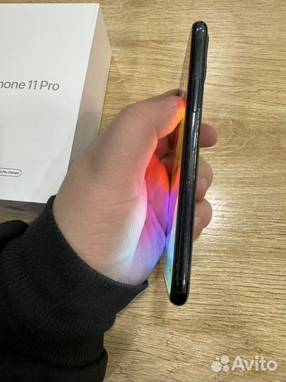 iPhone 11 Pro, 64 ГБ