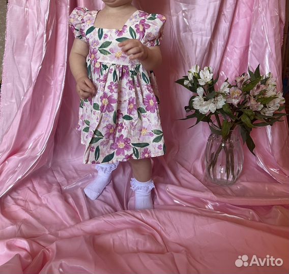 Платье для девочки 74 размер новое