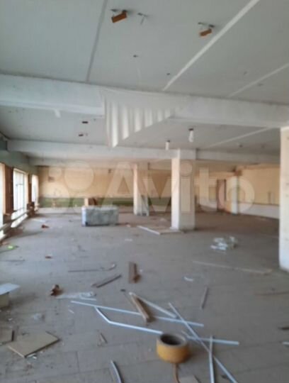 Торговая площадь, 1350 м²