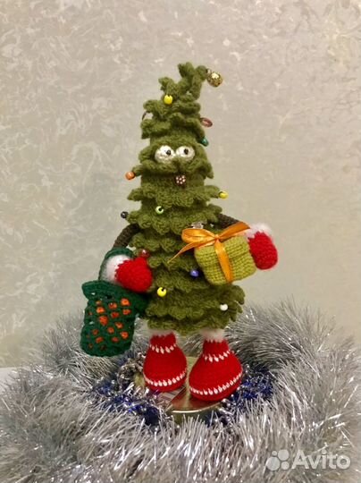 Елочка игрушка