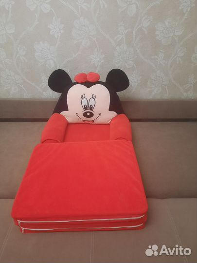 Детское кресло