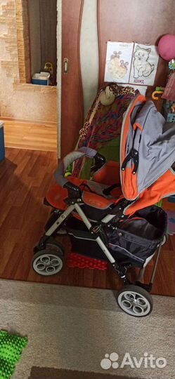 Прогулочная коляска