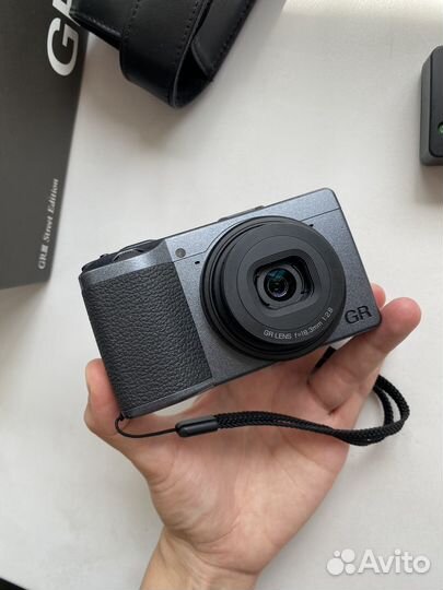Ricoh gr iii Street edition + допы