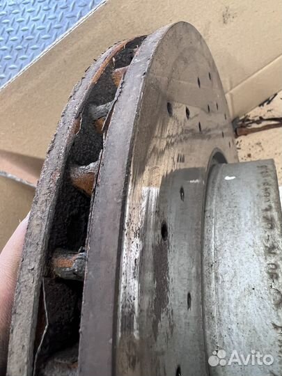 Тормозные диски BMW x5 x6 f16 e70 e53 332x30