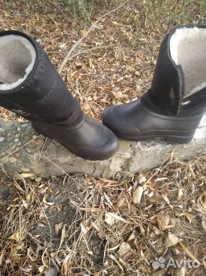 Рабочая куртка и сапоги