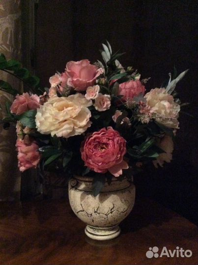 Шикарный подарок Ваза с пионами ручной работы