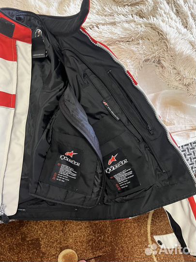 Мотокуртка