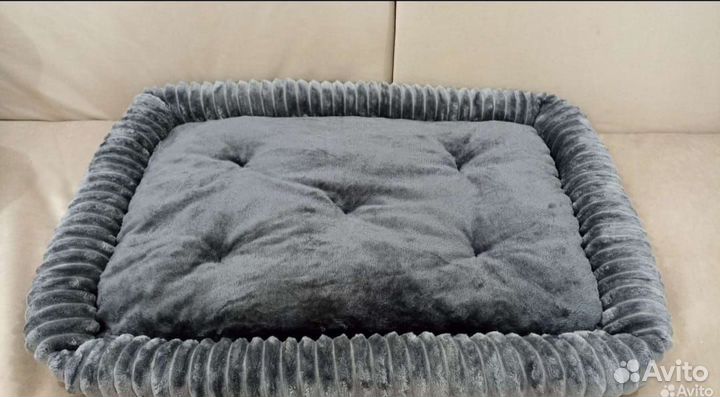 Лежанка для собак средних и крупных пород