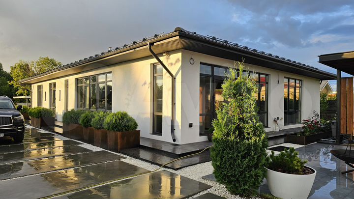 Дом 350 м² на участке 40 сот.