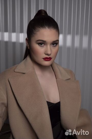 Пальто из натуральной шерсти