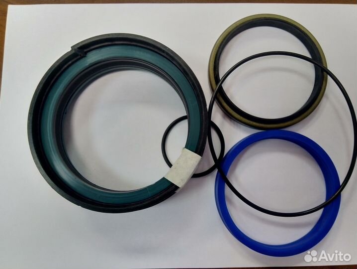 Ремкомплект цилиндра подъёма стрелы Soosan 736LII