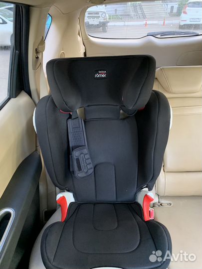 Автокресло britax romer