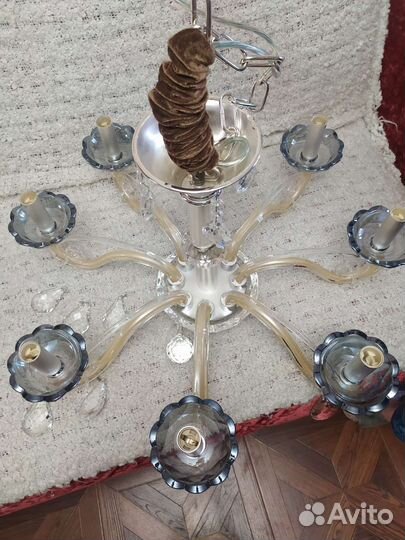 Люстра новая