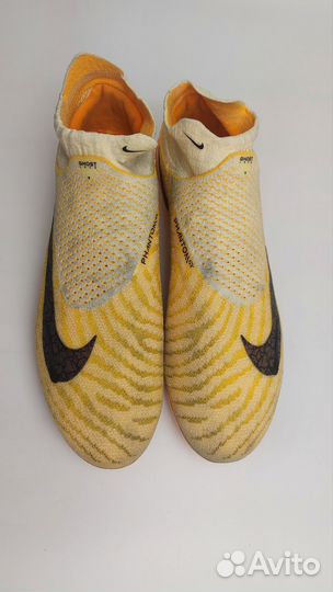 Бутсы nike phantom