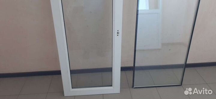 Стеклопластиковая Дверь