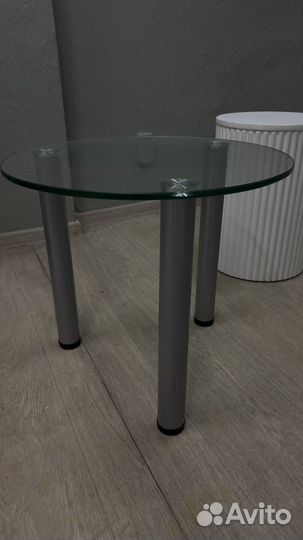 Столик круглый стеклянный