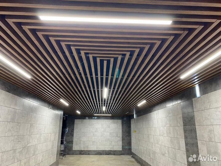 Потолок кубообразный реечный/Цвет 1015