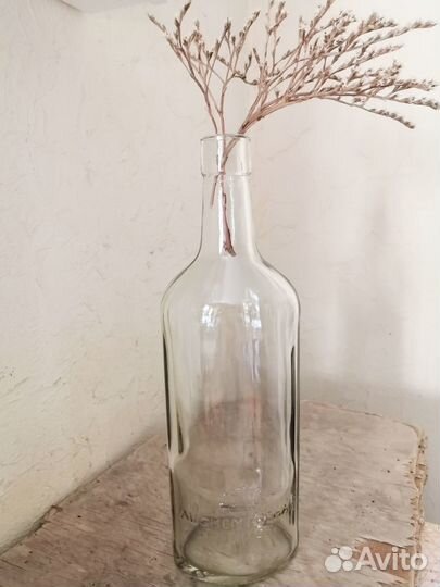 Бутылка овальная с пробкой