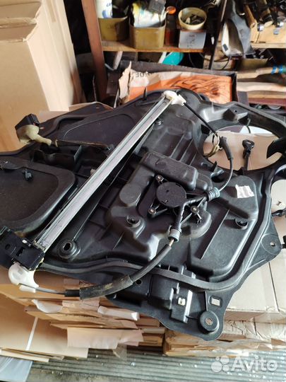 Карта задней левой двери, замок, ручка мазда 3bk