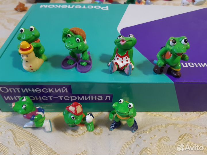 Серия игрушек из Киндер-сюрприз, лот 7