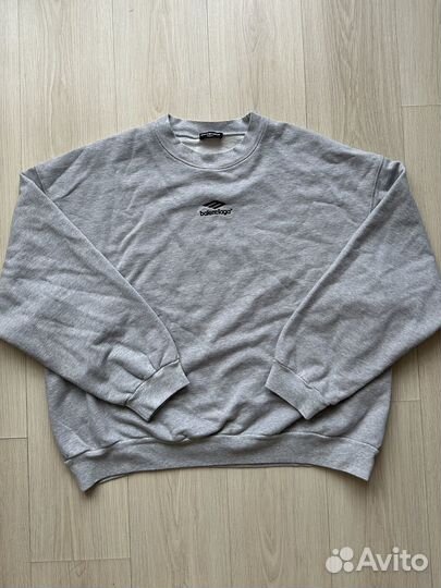 Balenciaga 3b logo sweatshirt