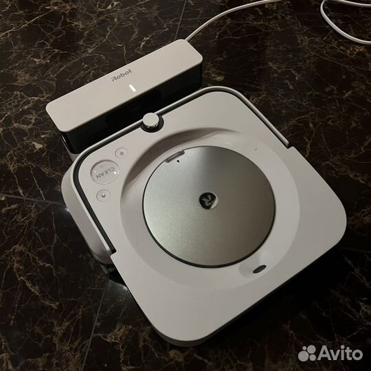 Робот пылесос моющий iRpbot Braava jet