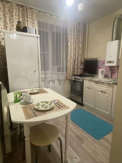 2-к. квартира, 43 м², 1/5 эт.