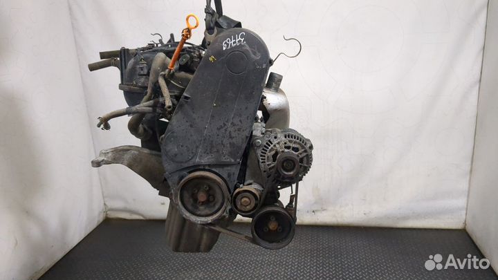 Заслонка дроссельная Volkswagen Golf 3, 1997