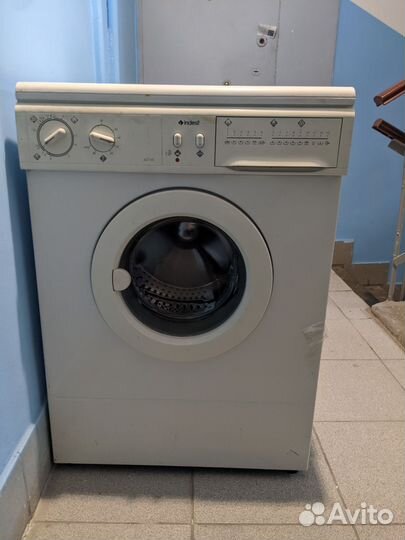 Стиральная машина indesit