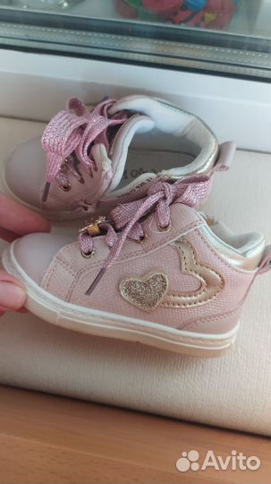 Ботинки на девочку 21