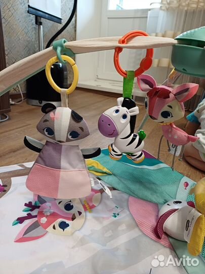 Развивающий коврик tiny love