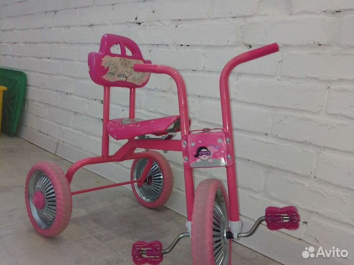 Детский трехколесный велосипед