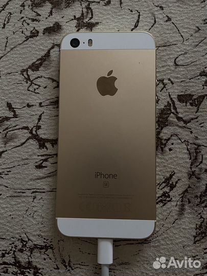 iPhone SE, 32 ГБ