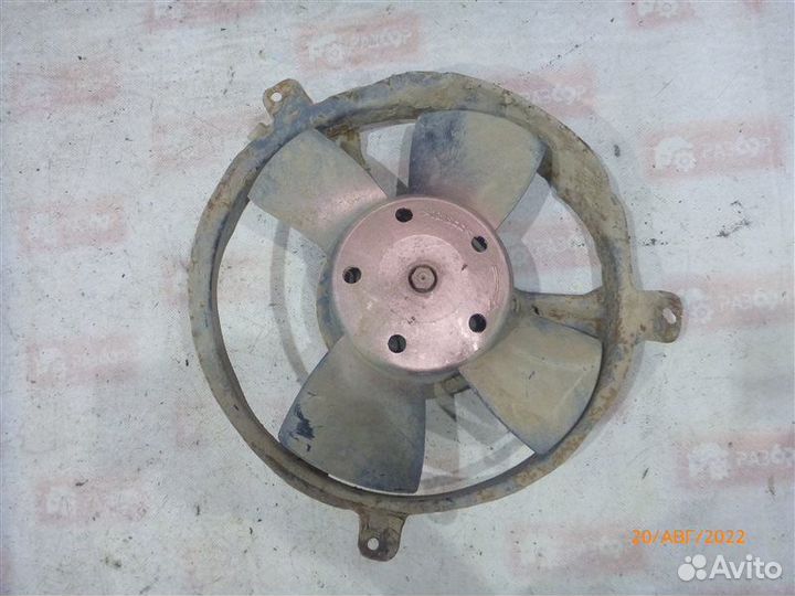 Вентилятор радиатора Volkswagen Passat B3 RP 1988