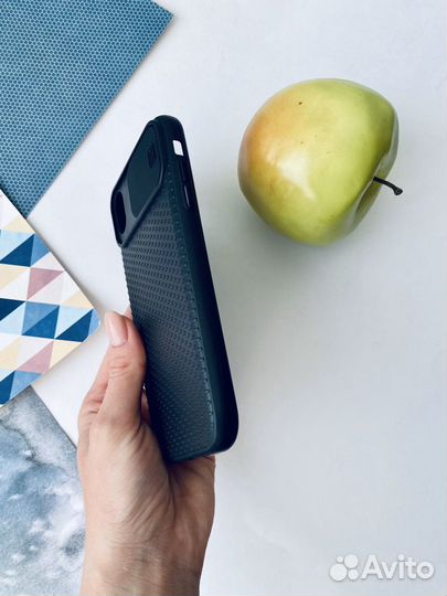 Чехол на iPhone XR